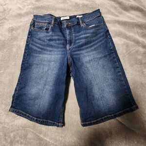 Nine West Woman's High Rise Cuffed Bermuda Shorts